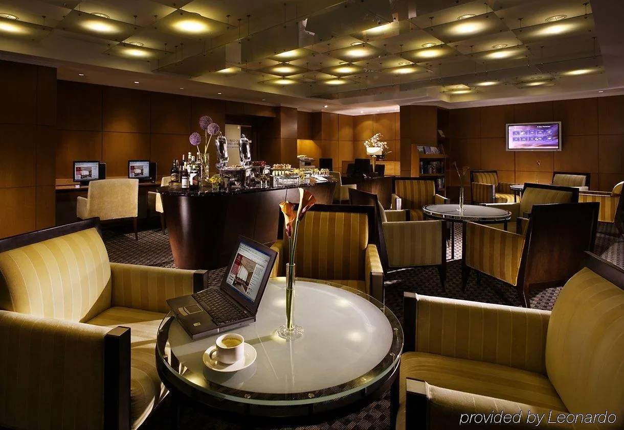 City Garden Hotel Hong Kong 4*,