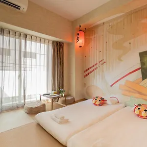V の Boutique House アパート 大阪市